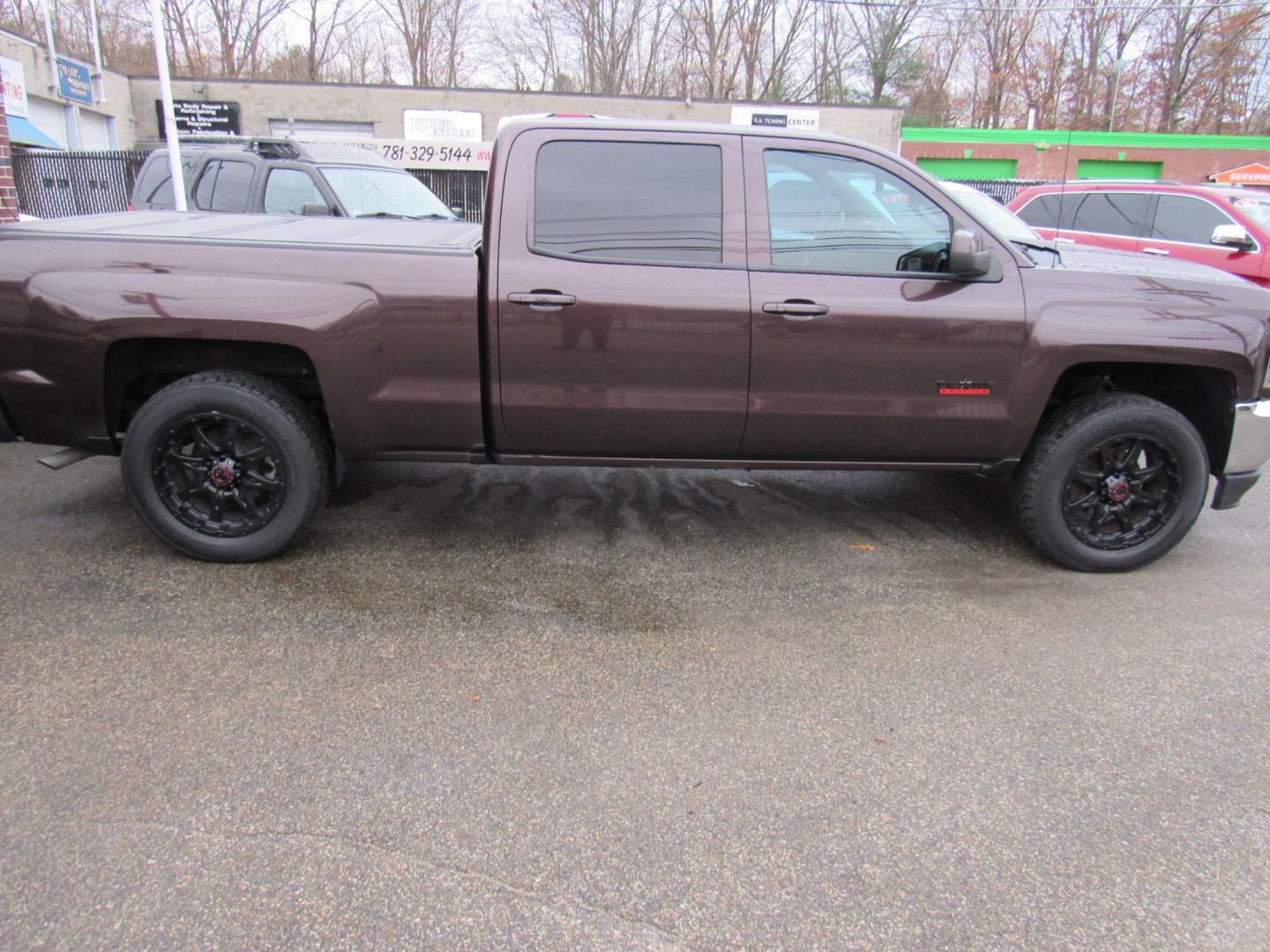 2016 Brown /Gray Chevrolet Silverado 1500 LT Texas Edition (3GCPCREC6GG) with an 5.3L V8 OHV 16V engine, Automatic transmission, located at 215 Milton St, Dedham, MA, 02026, (781) 329-5144, 42.241905, -71.157295 - Photo#7